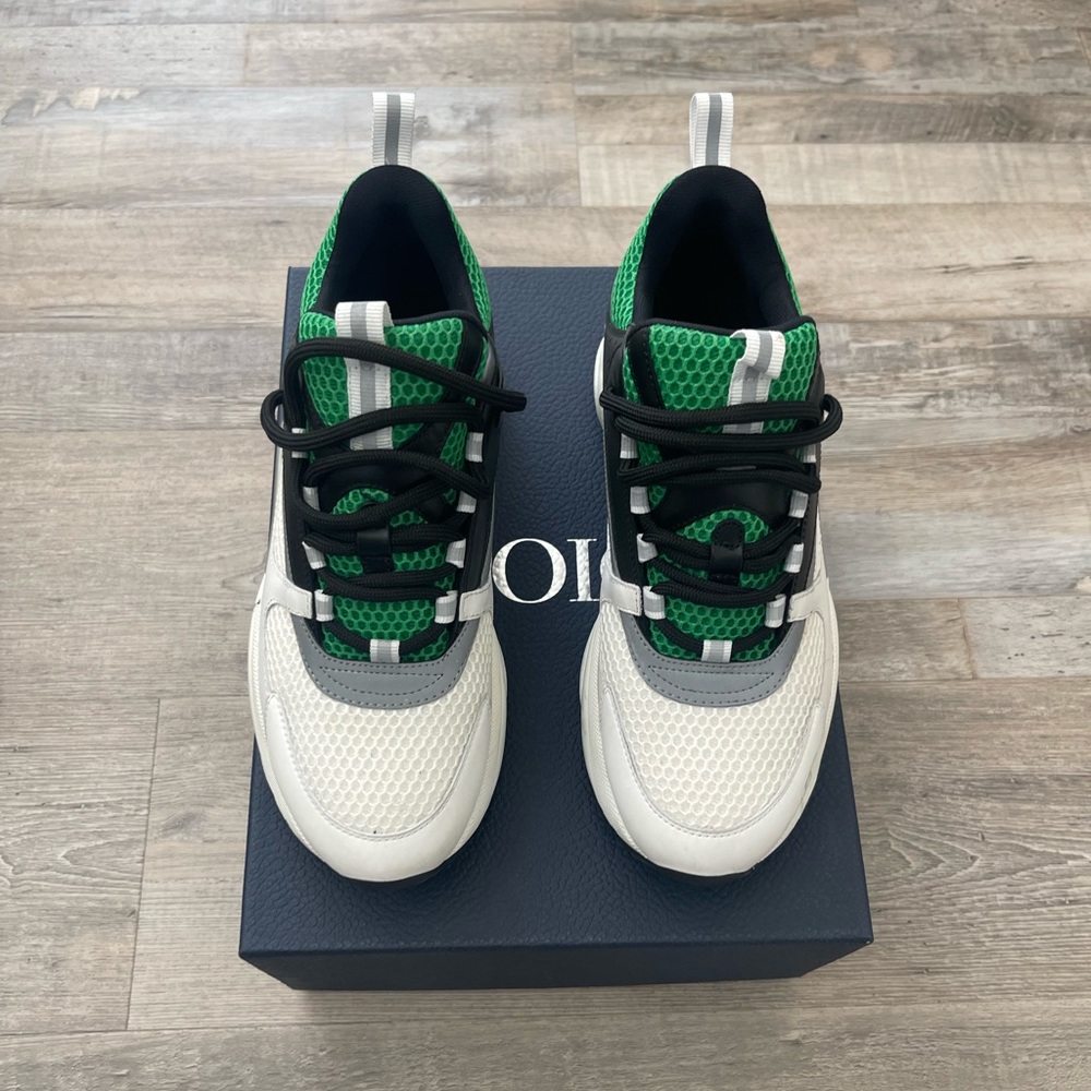 Dior b22 gently worn